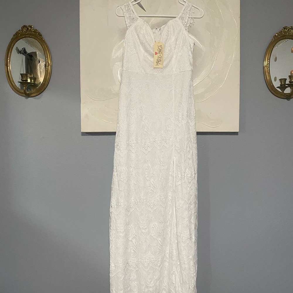 Brand new with tags Southern fried chicks wedding dress size large